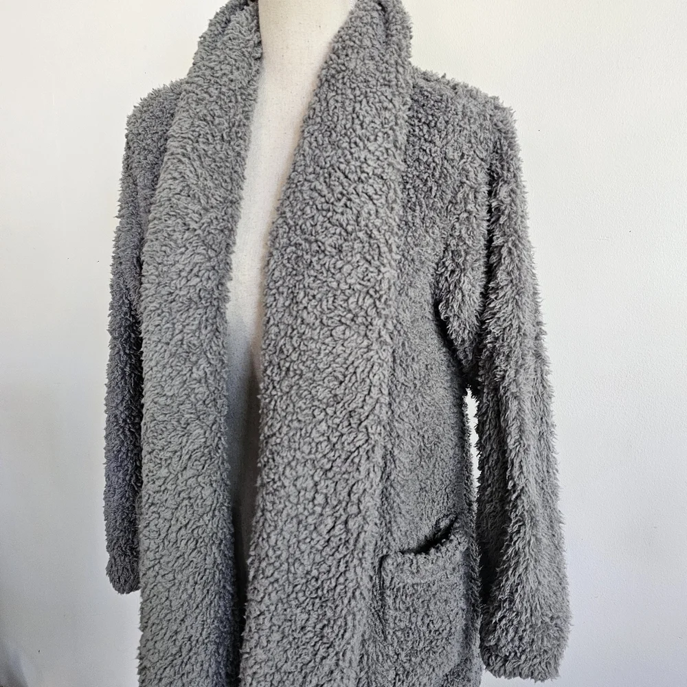 Natori Fuzzy Gray Pocket Cardigan Jacket